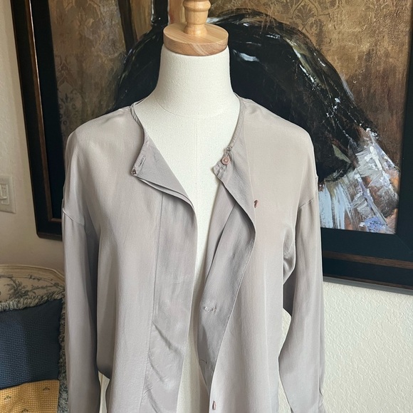 Gray Purple Silk Blouse Size S - Picture 2 of 3